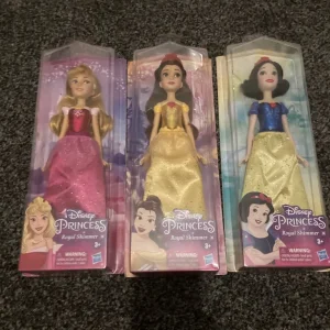 Disney dolls 3 brand new all unopened can deliver for a small charge