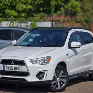 2015 Mitsubishi ASX 2.2 4 5dr Auto 4WD HATCHBACK Diesel Automatic - Image 2