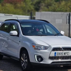 2015 Mitsubishi ASX 2.2 4 5dr Auto 4WD HATCHBACK Diesel Automatic - Image 3