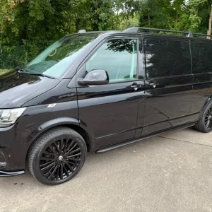 2022 VOLKSWAGEN TRANSPORTER T6.1 TDI 150 6 SPEED HIGHLINE LWB IN BLACK - EURO