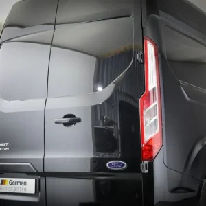 2022 Ford Transit Custom 2.0 300 EcoBlue Limited Panel Van 5dr Diesel Auto L2 H2 Euro 6 (s/s) (13... - Image 6