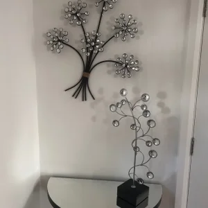 Black glass wall art - Image 4