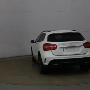 2015 15 MERCEDES-BENZ GLA 2.0 GLA250 AMG LINE SUV 5DR PETROL 7G-DCT 4MATIC EURO - Image 6