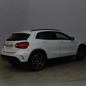 2015 15 MERCEDES-BENZ GLA 2.0 GLA250 AMG LINE SUV 5DR PETROL 7G-DCT 4MATIC EURO - Image 7