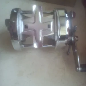 Akios s-line 757CTM multiplier reel. boat or shore £85.00 ONO near mint condition - Image 3