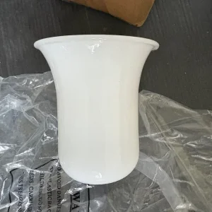 Belvue Bathroom 4 Light 660 MM New In Box - Image 6