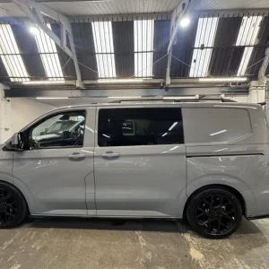 2025 25 VOLKSWAGEN TRANSPORTER VDUB CUSTOM KOMBI 150PS AUTO T7 COMMERCE PLUS FLE - Image 5