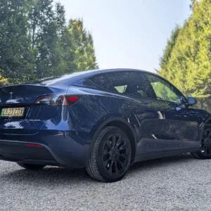 2023 Tesla Model Y (Dual Motor) Long Range Auto 4WDE 5dr MPV Electric Automatic - Image 4