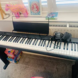 (Hold) Casio CDP-S100BK Digital Piano