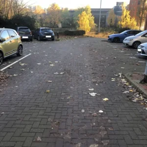 Parking Space 13, Q One Residence - Image 2