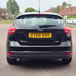2016 Ford Focus 1.0T EcoBoost Zetec Euro 6 (s/s) 5dr HATCHBACK Petrol Manual - Image 8