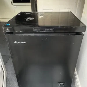 BLACK GOOSE FRIDGEMASTER (142L) CHEST FREEZER IN GOOD WORKING CONDITION - Image 2