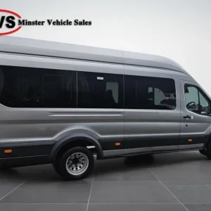 2018 Ford Transit 2.2 TDCi 125ps H3 17 Seater MiniBus Trend (Ulez) NA Diesel Manual - Image 3