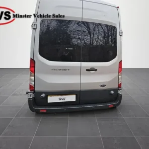 2018 Ford Transit 2.2 TDCi 125ps H3 17 Seater MiniBus Trend (Ulez) NA Diesel Manual - Image 7