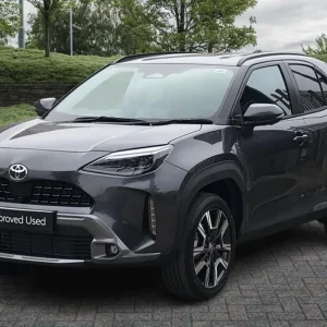 2025 Toyota Yaris 1.5 Hybrid 130 Excel 5dr CVT Estate Hybrid Automatic - Image 3