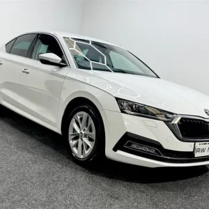 2021 Skoda Octavia 2.0 TDI SE L First Edition DSG Euro 6 (s/s) 5dr Hatchback Diesel Automatic - Image 7