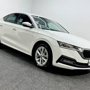 2021 Skoda Octavia 2.0 TDI SE L First Edition DSG Euro 6 (s/s) 5dr Hatchback Diesel Automatic - Image 8
