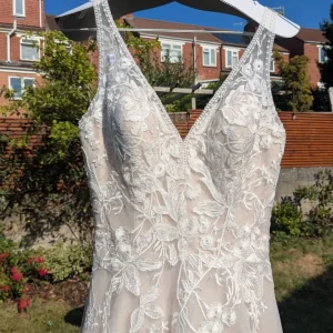 STUNNING Martin Thornburg Odette Wedding Size 10 - Image 8
