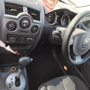 Renault, MEGANE, Estate, 2005, Other, 1598 (cc), 5 doors - Image 2