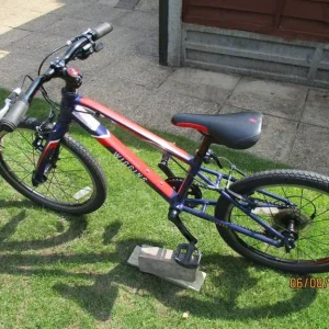 RARE WIGGINS CHARTRES20 JUNIOR MOUNTAIN BIKE - Image 2