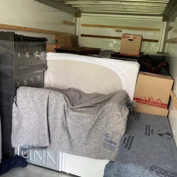 Removal 🚛 Man with van 📦 Removal van 🚚 Removal Services / Moving. Moving van. Man hire. Van hire.