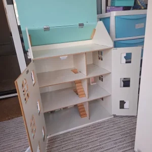 Wooden Dollshouse and accessories - Image 2
