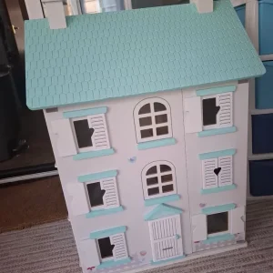 Wooden Dollshouse and accessories