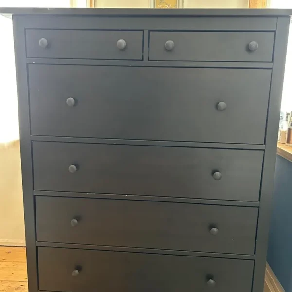Hemnes chest of drawers