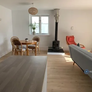 2 bedroom house in Newton Abbot, Newton Abbot, TQ12 (2 bed) (#2576537) - Image 2