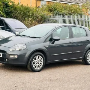 2014 Fiat Punto 1.4 Easy Euro 6 (s/s) 5dr HATCHBACK Petrol Manual - Image 7