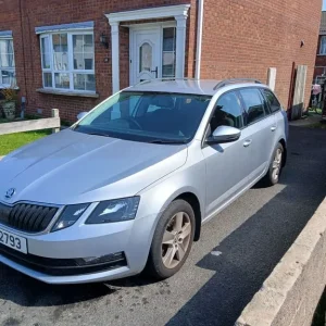 2018 Skoda Octavia Estate SE TDI Diesel - Image 2