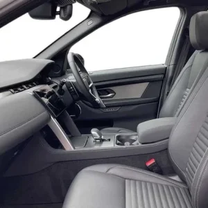 2024 Land Rover Discovery Sport 2.0 D200 Dynamic SE 5dr Auto [7 Seat] SUV Diesel Automatic - Image 3