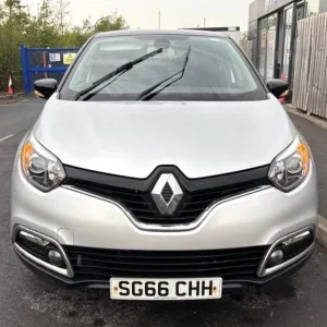2016 Renault Captur 1.5 dCi ENERGY Dynamique S Nav SUV 5dr Diesel Manual Euro 6 (s/s) (110 ps) HA... - Image 4
