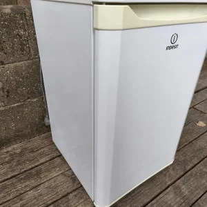 Fridge Undercounter INDESIT * A+ Class * Like New - Image 5
