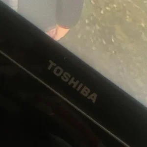 Toshiba 32inch Television - Image 8
