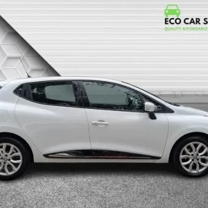 2017 Renault Clio 0.9 TCe Dynamique Nav Hatchback 5dr Petrol Manual Euro 6 (s/s) (90 ps) Hatchbac... - Image 3
