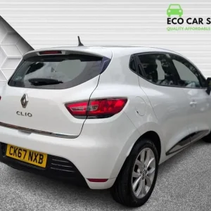 2017 Renault Clio 0.9 TCe Dynamique Nav Hatchback 5dr Petrol Manual Euro 6 (s/s) (90 ps) Hatchbac... - Image 5