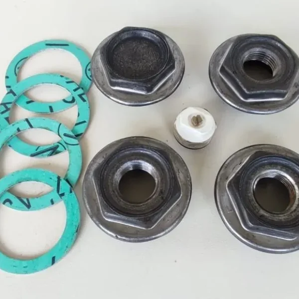 Bush Sets For Cast Iron Radiators x2