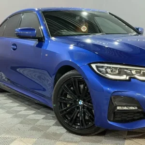 BMW 3 SERIES 2.0 330e 12kWh M Sport Auto Euro 6 (s/s) 4dr 2020 - Image 4