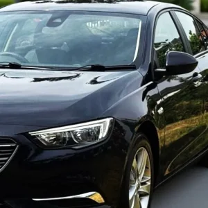 2019 Vauxhall Insignia 1.5 T GPF Design Nav Grand SPORT 75000 Miles. PX OK HATCHBACK Petrol Manual - Image 7