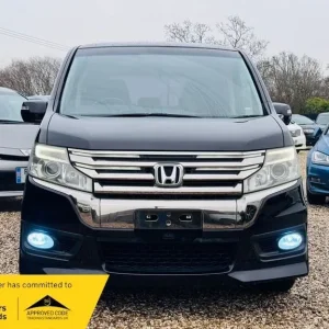 2013 Honda Stepwagon 2.0 AUTO SPADA COOL SPIRIT FACELIFT MODEL STOP & START Petrol Automatic - Image 2