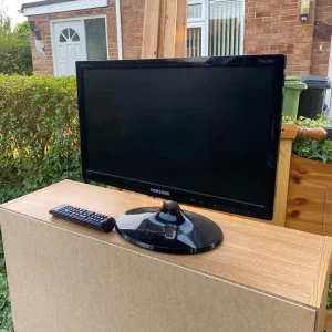 19 inch TV - Image 2