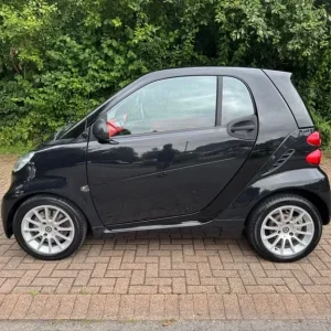 2012 smart fortwo 1.0 MHD Passion Coupe 2dr Petrol SoftTouch Euro 5 (s/s) (71 bhp) Coupe Petrol A... - Image 2