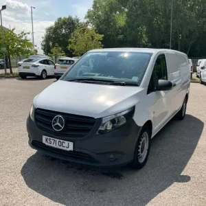2022 Mercedes-Benz Vito 116Cdi Progressive Van 9G-Tronic Medium Van Diesel Automatic - Image 5