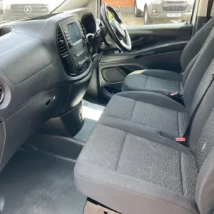 2022 Mercedes-Benz Vito 116Cdi Progressive Van 9G-Tronic Medium Van Diesel Automatic - Image 7