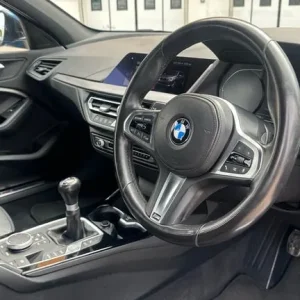 2019 BMW 1 Series 118i M Sport 5dr Step Auto Petrol Hatchback Hatchback Petrol Automatic - Image 6