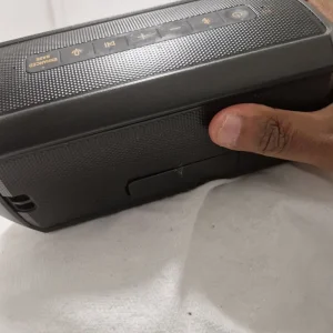 Sakaria speaker