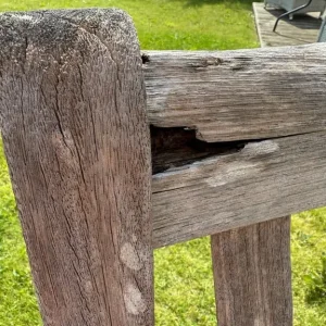 Garden table and chairs - Image 4