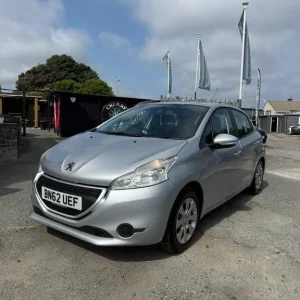 2012 Peugeot 208 ACCESS PLUS HDI Hatchback Diesel Manual - Image 3
