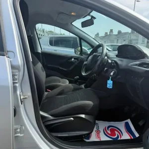 2012 Peugeot 208 ACCESS PLUS HDI Hatchback Diesel Manual - Image 7